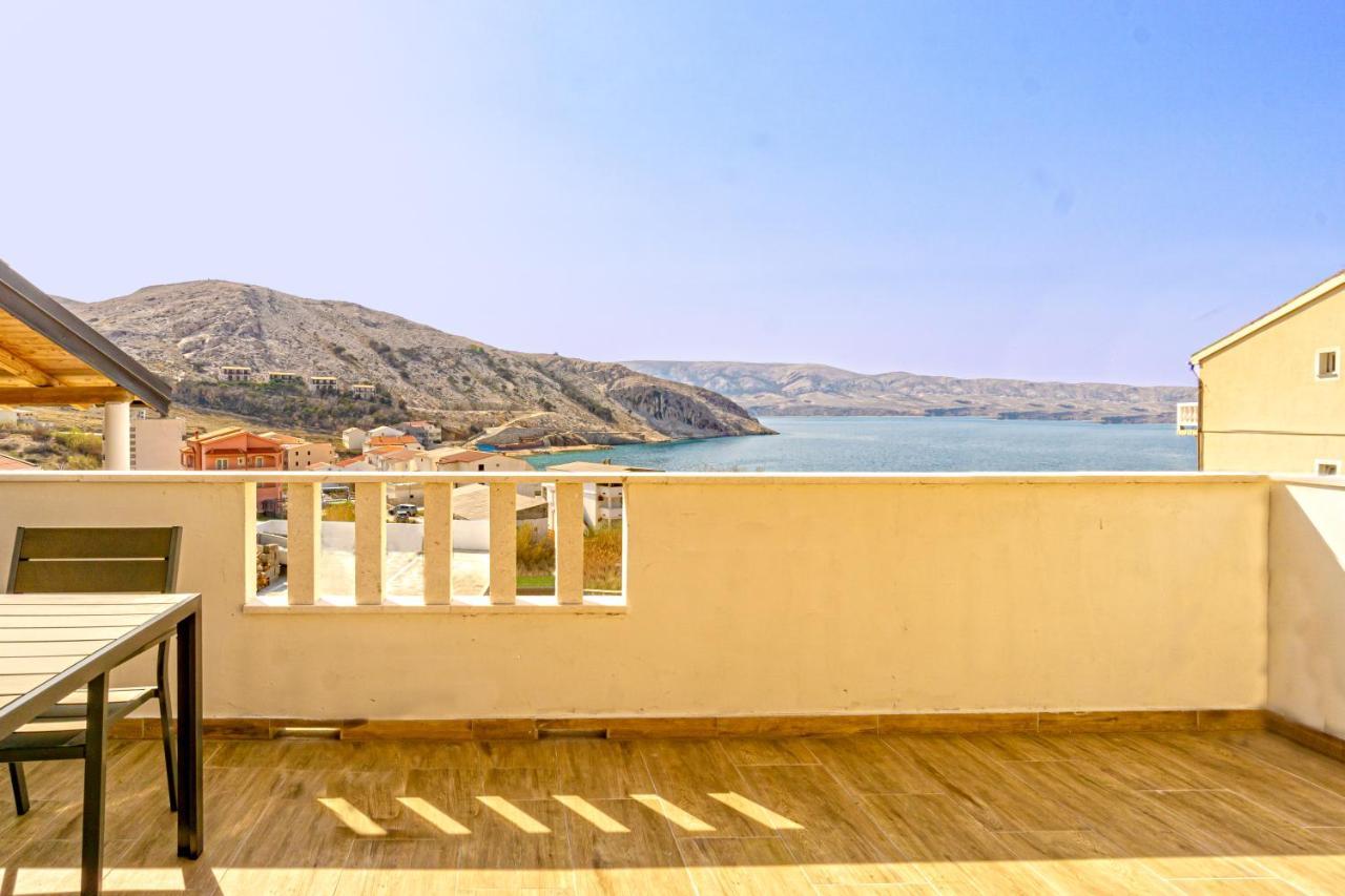 Modern Oceanview Apartment เมทายนา ภายนอก รูปภาพ